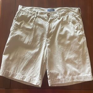POLO by Ralph Lauren Men's Tan Flat Front Shorts
sz:34